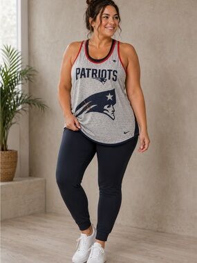 Nike Dri-FIT New England Patriots Racerback Tank Top Women’s 2XL Gray NFL
